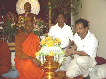 2003 Katina ceremony day at Buddhist centre in Meryland - Washington D (5).jpg